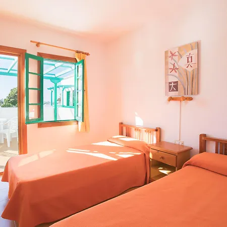 Celeste Costa Teguise