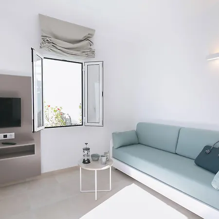 Celeste Apartment *