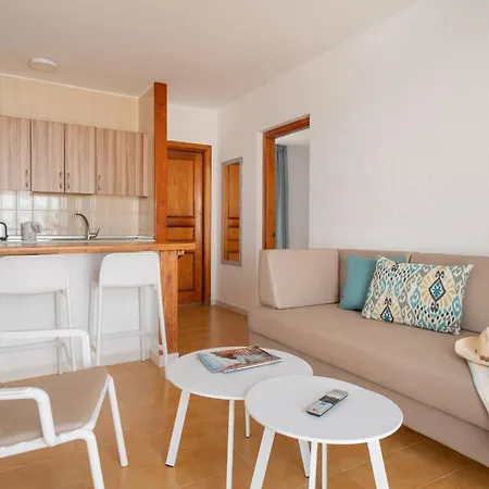 Celeste Apartment *