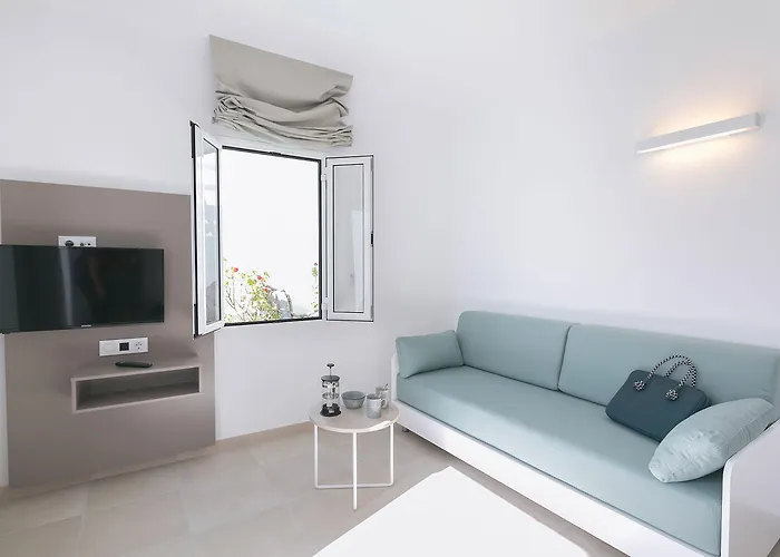 Celeste Apartment *